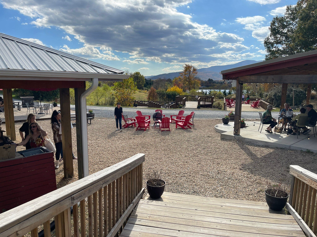 Valley Road Vineyards-Afton必去景点