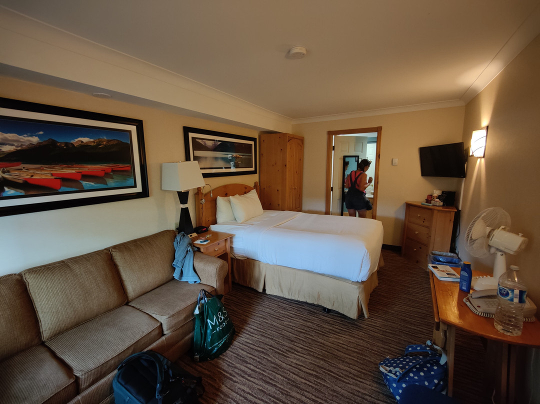 路易斯湖酒店 主图