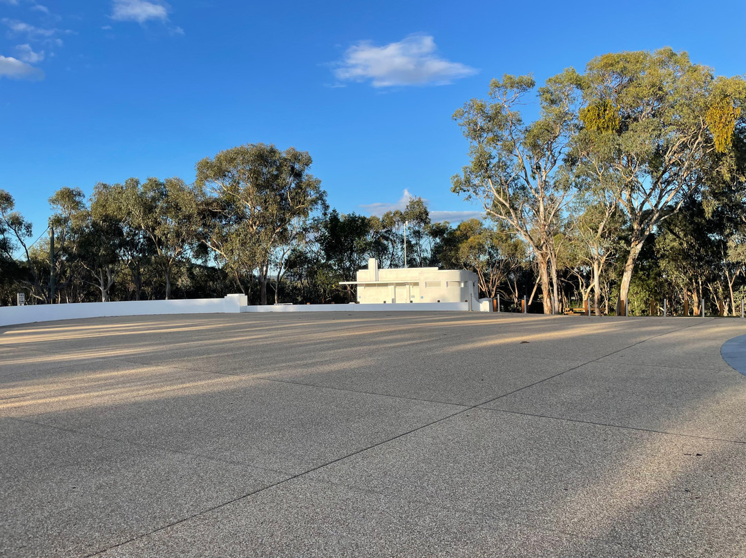 Monument Hill War Memorial-奥尔伯里必去景点