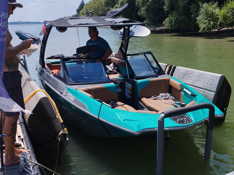 Wakesurf Budapest Surf Academy