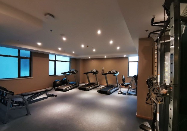 上海浦东中心万枫酒店主图