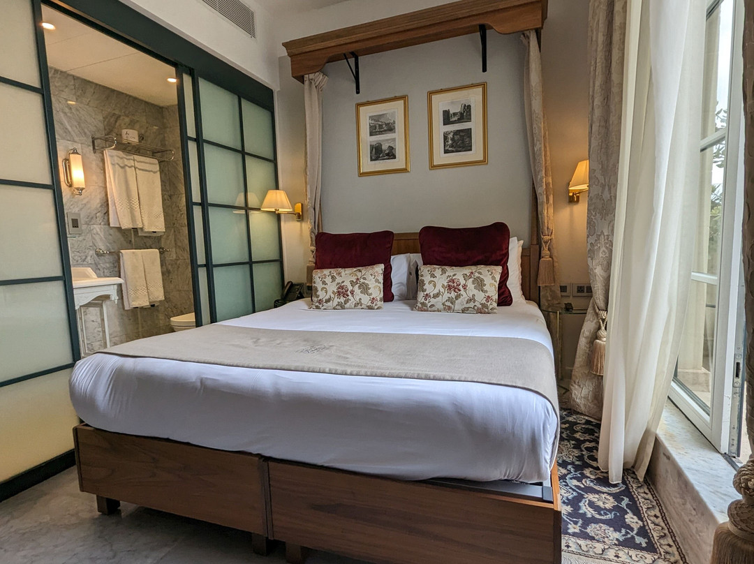 Palais Le Brun主图