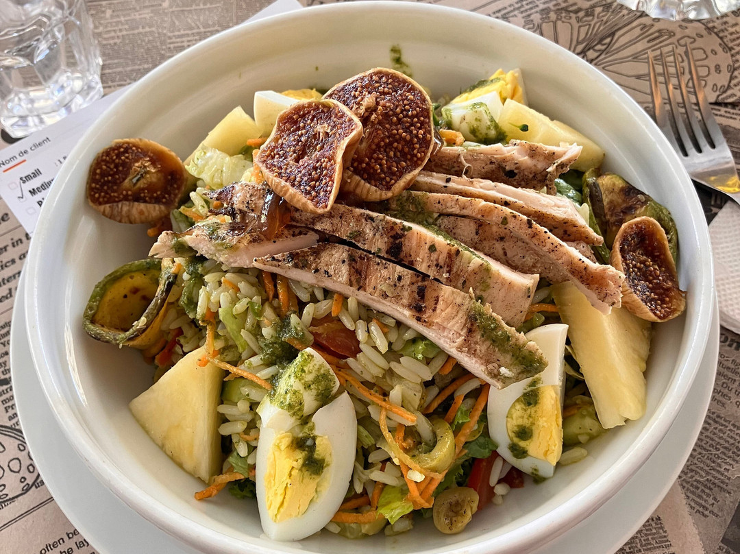 Friends Eatery & Coffee House