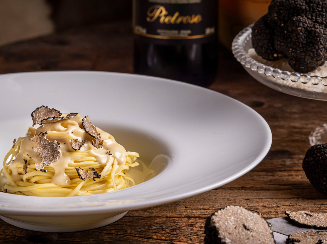 坎普斯－杜若尔当餐馆和美食-Restaurante Pontremoli