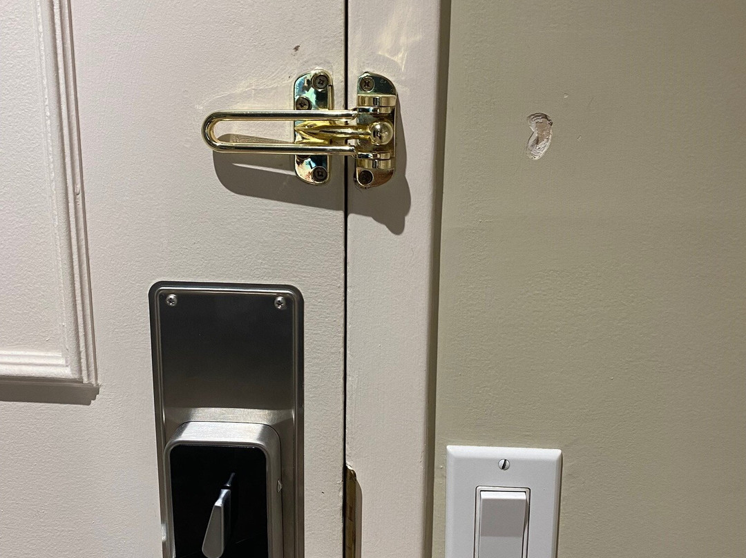 博讷恩特酒店主图