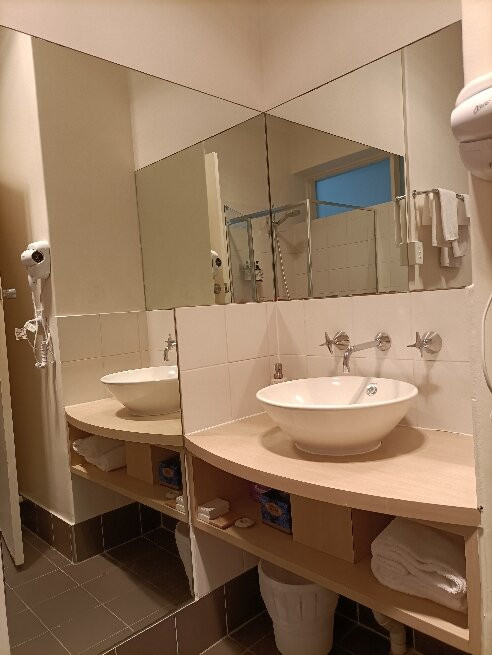 袋鼠岛海滨酒店主图