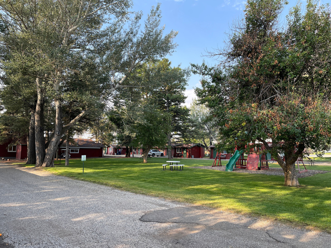 Z酒吧汽车旅馆主图