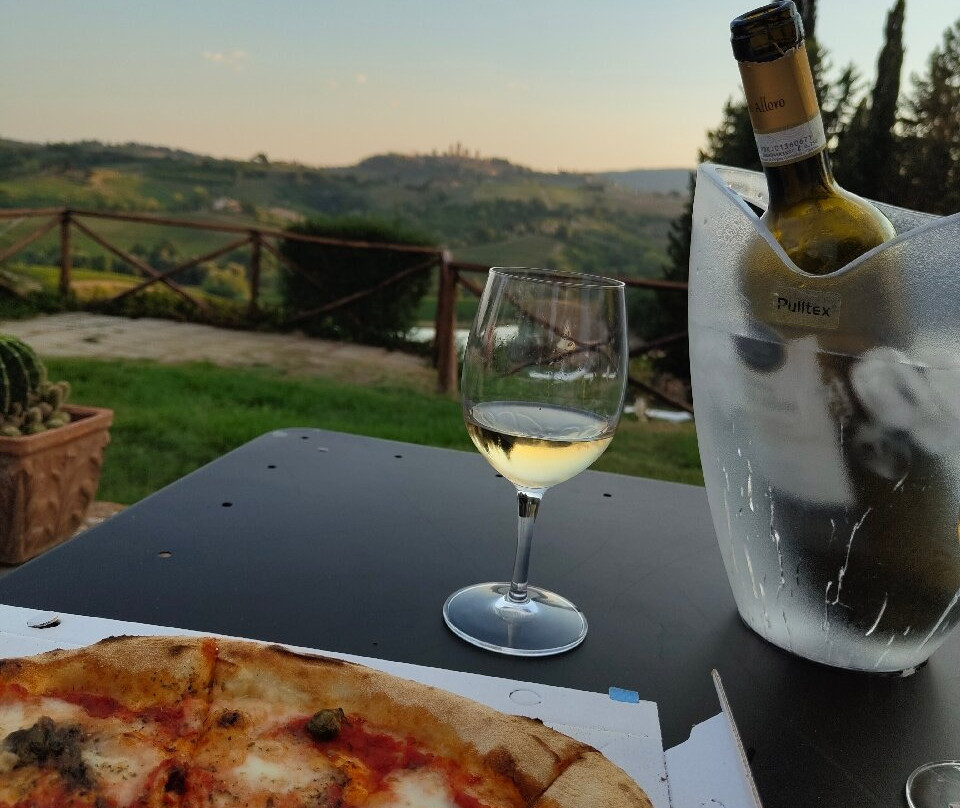 Fattoria Poggio Alloro景点图片