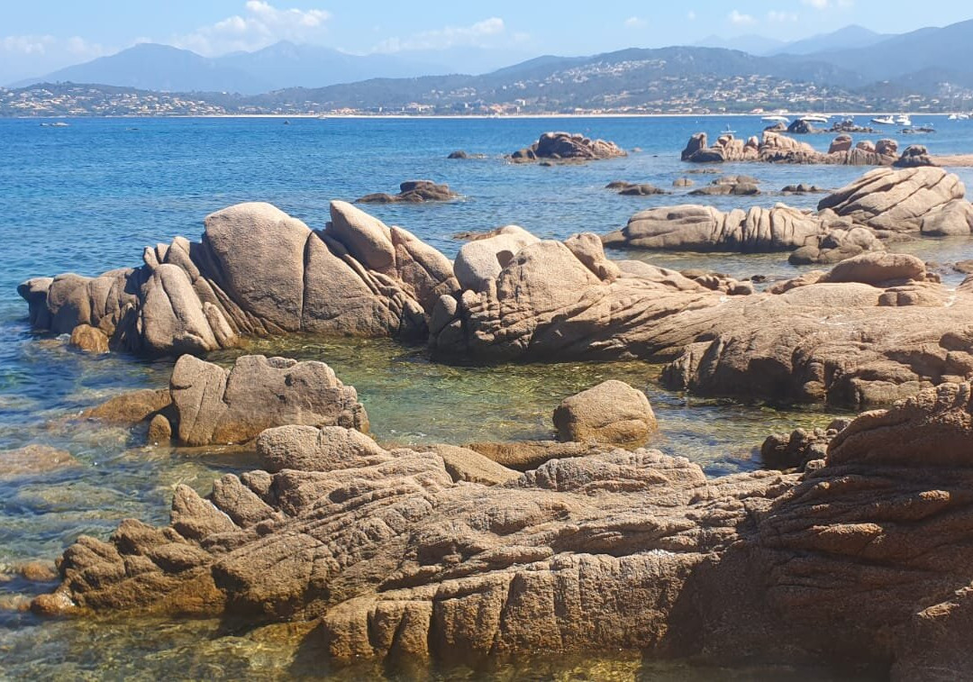 Presqu’Ile Isolella景点图片