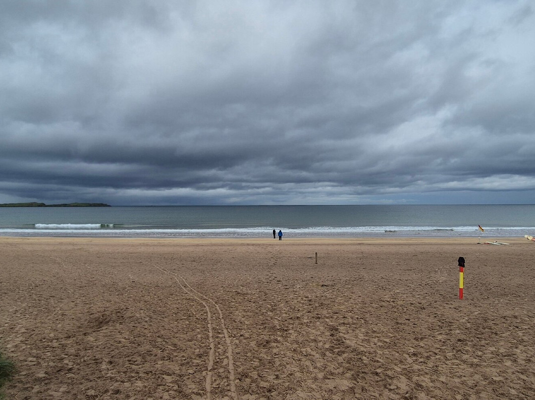 Portrush White Rocks Beach景点图片