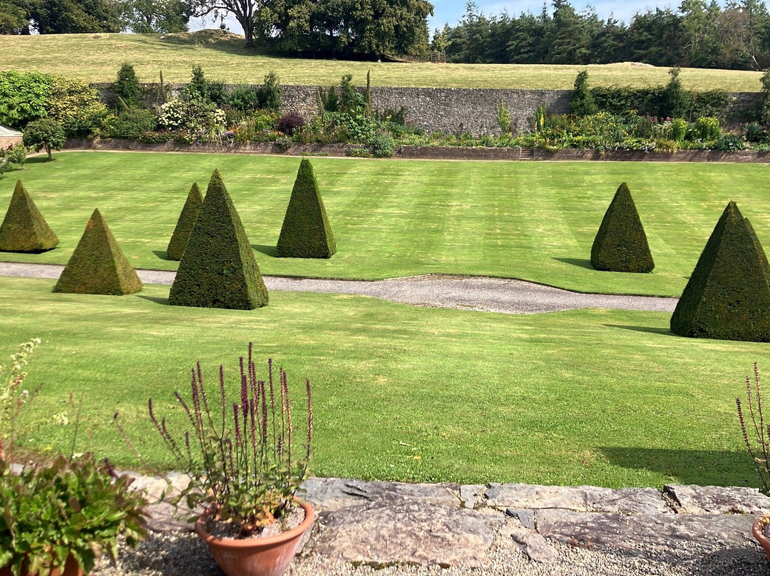Plas Cadnant Hidden Gardens景点图片