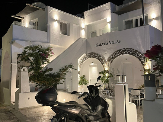 加拉太别墅酒店主图