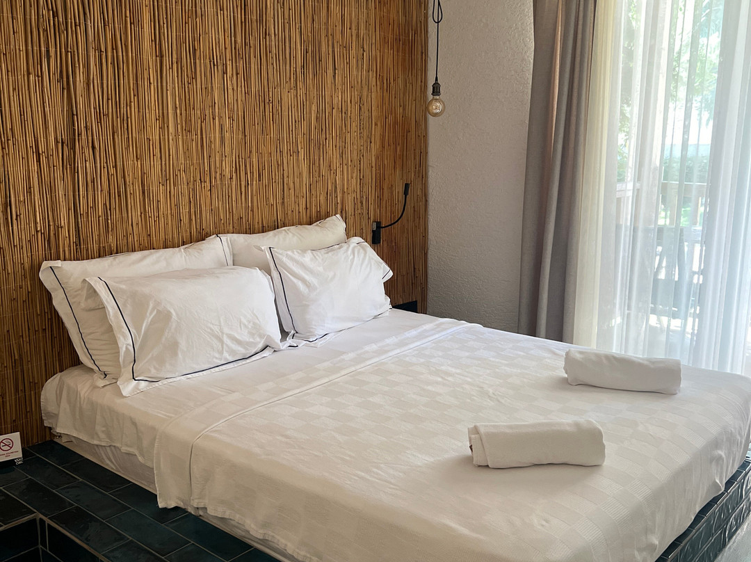 Very Chic Hotel主图