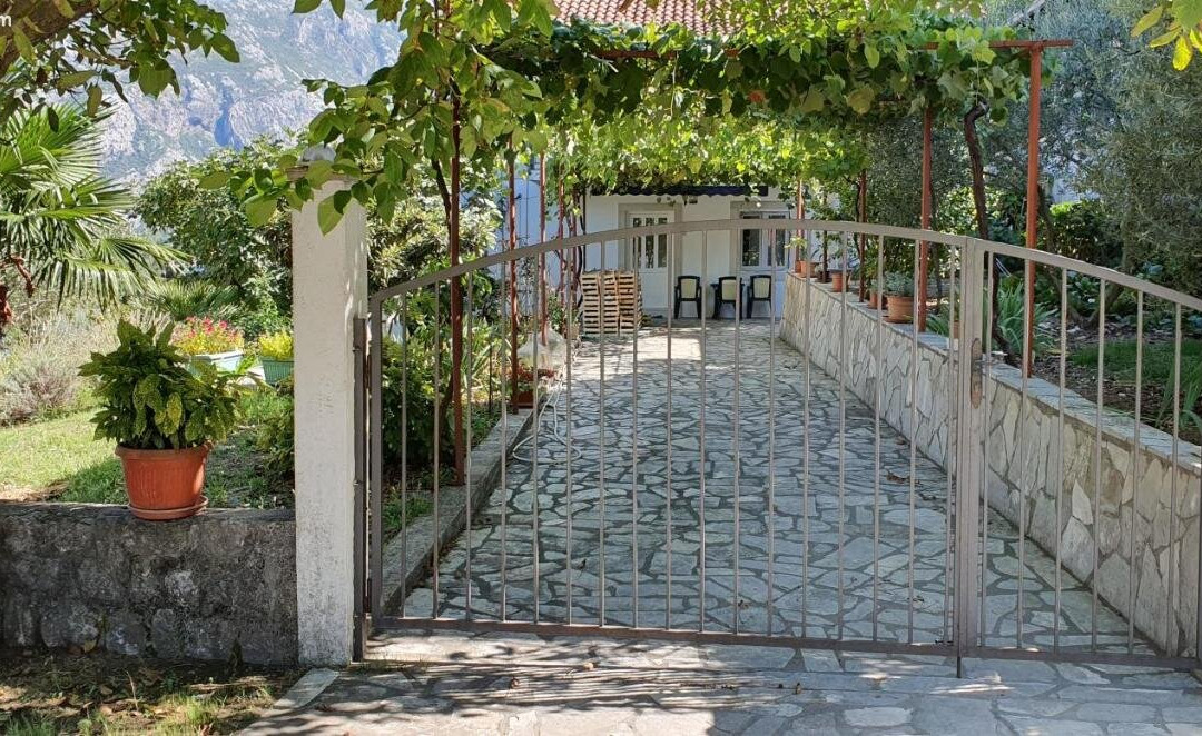 Apartmani Sara