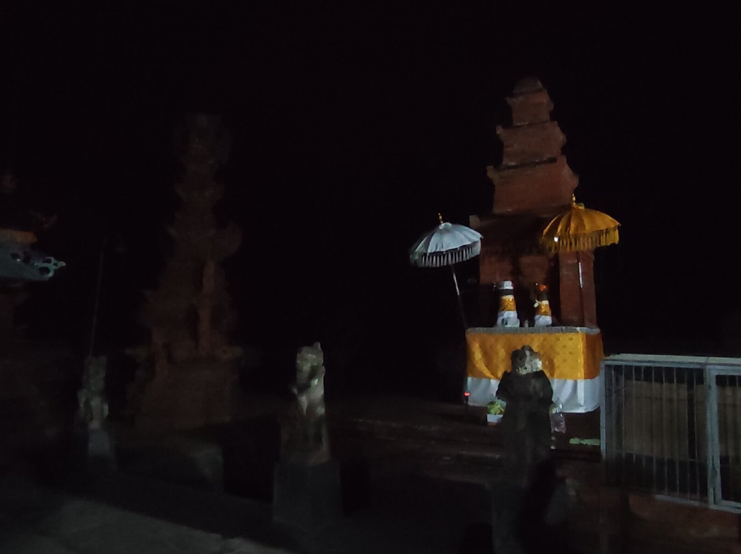 Pura Dalem Bakungan-Melaya必去景点