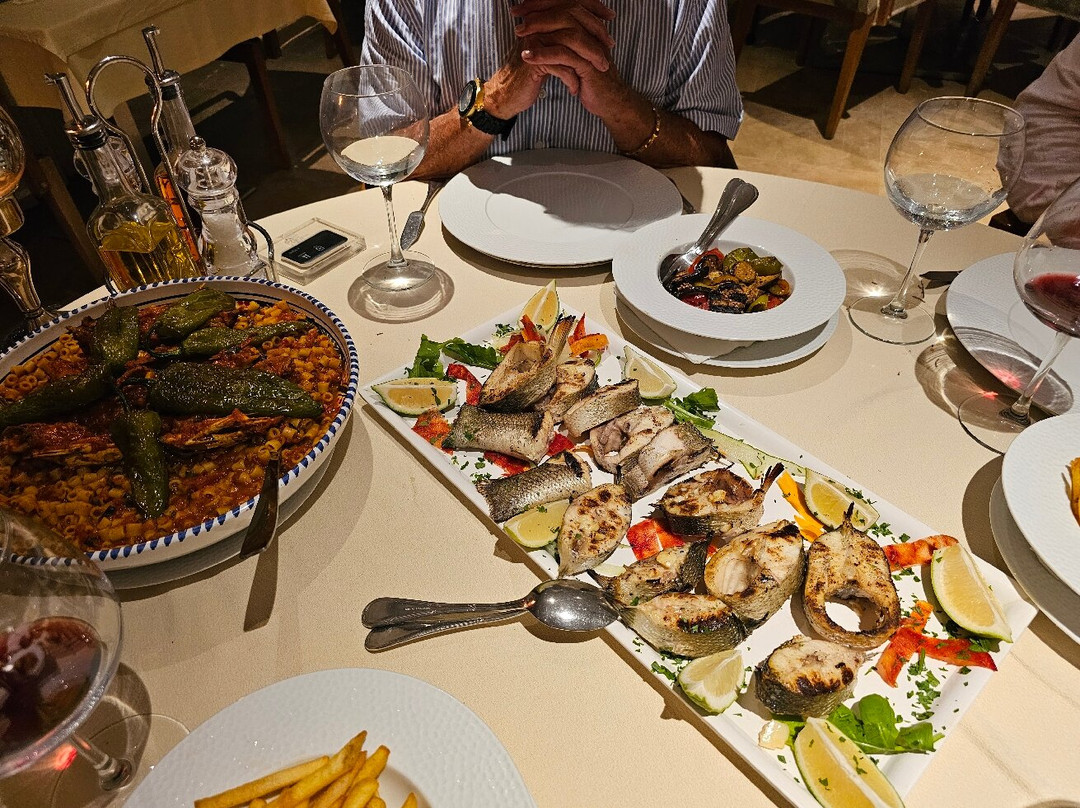 Sinbad Hotel Bar-哈玛麦德必去景点