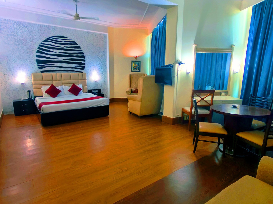 Rajauri酒店住宿-Devi Grand Hibis