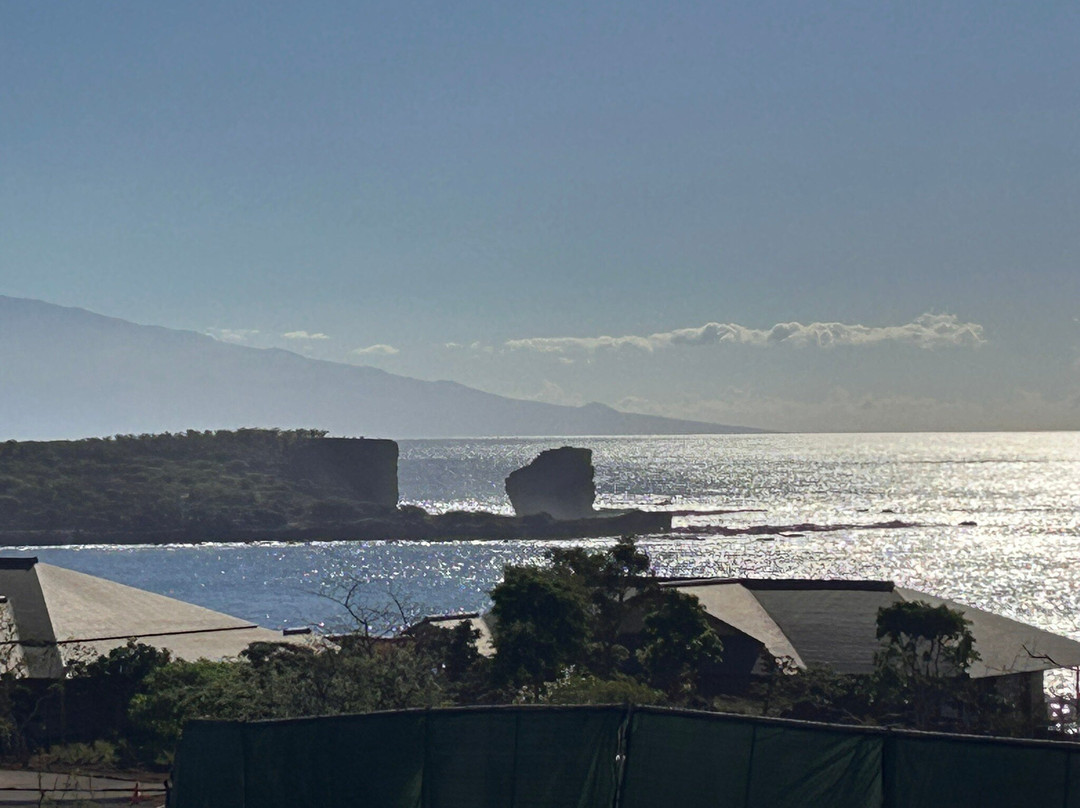 Puu Pehe (Sweetheart Rock)