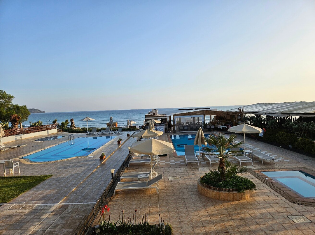 Esperides Beach Hotel Apartments主图