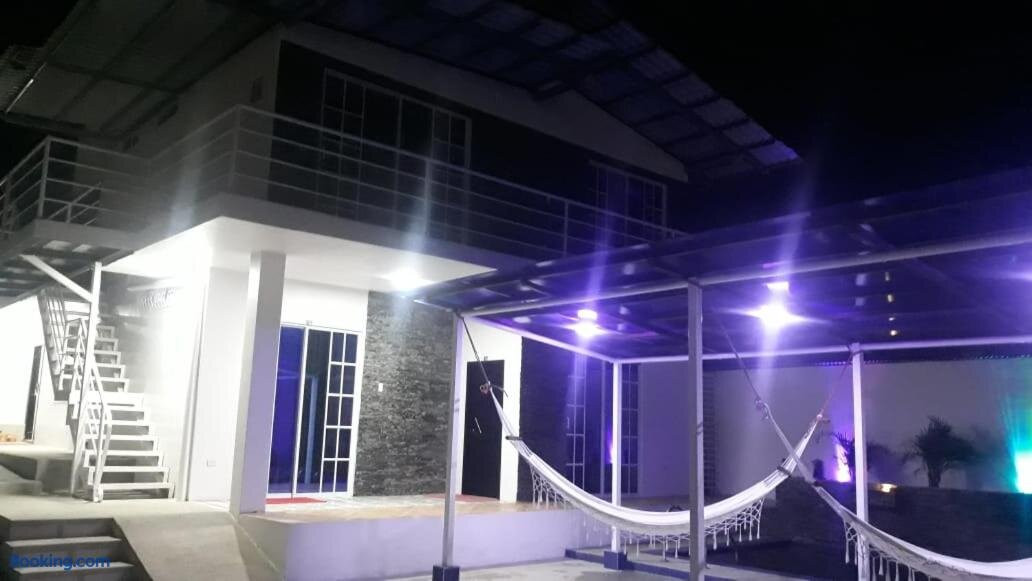 Manabi Province酒店住宿-L'Vanna Hotel