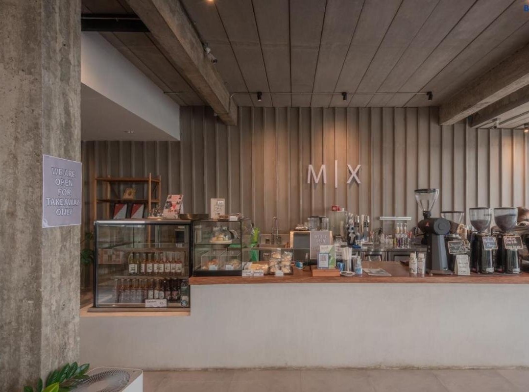 Mix Cafe X Bed D
