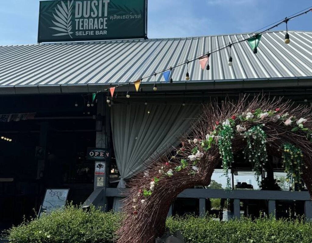 Dusit Terrace & Selfie Bar