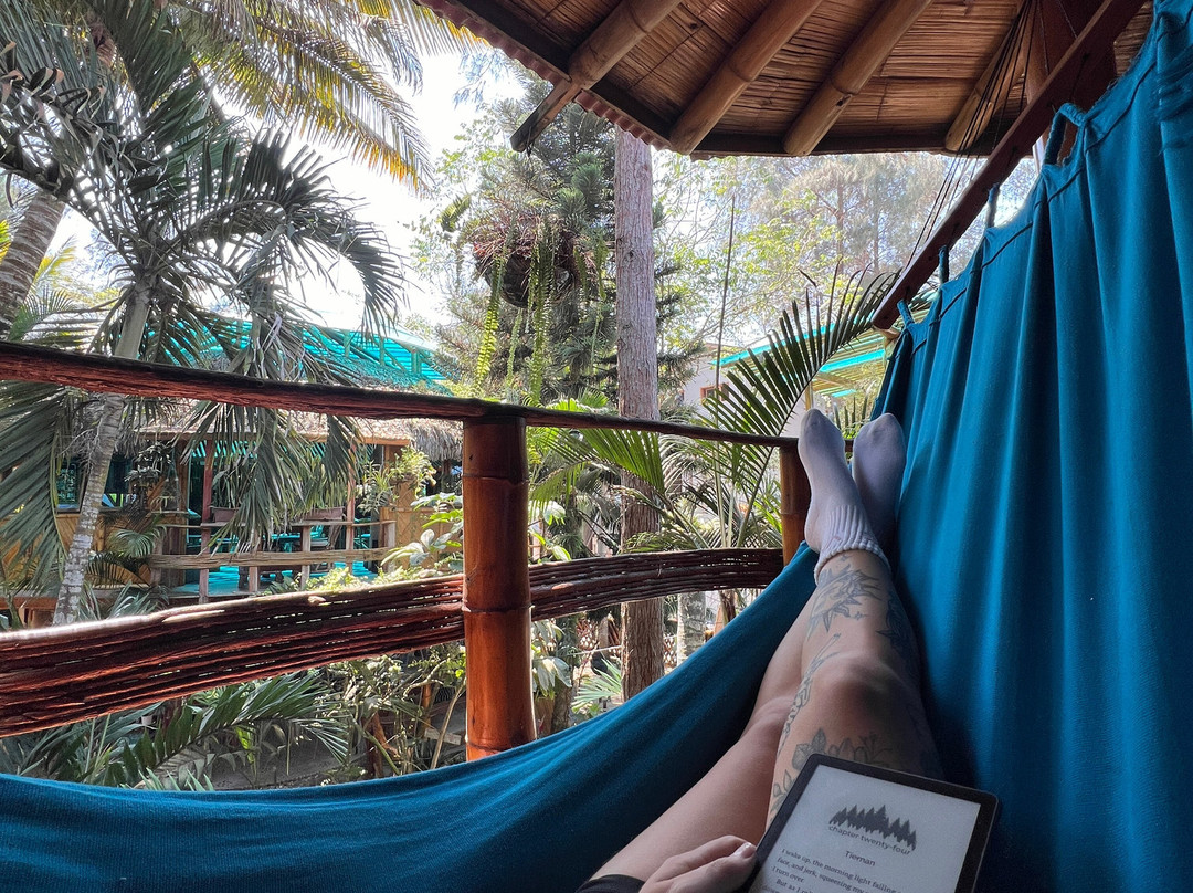 Balsa Surf Camp主图