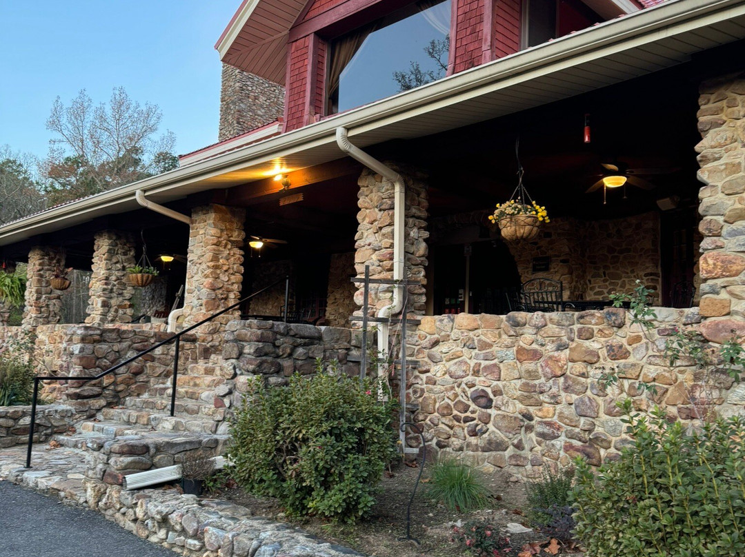 Hilltop Manor Bed & Breakfast主图