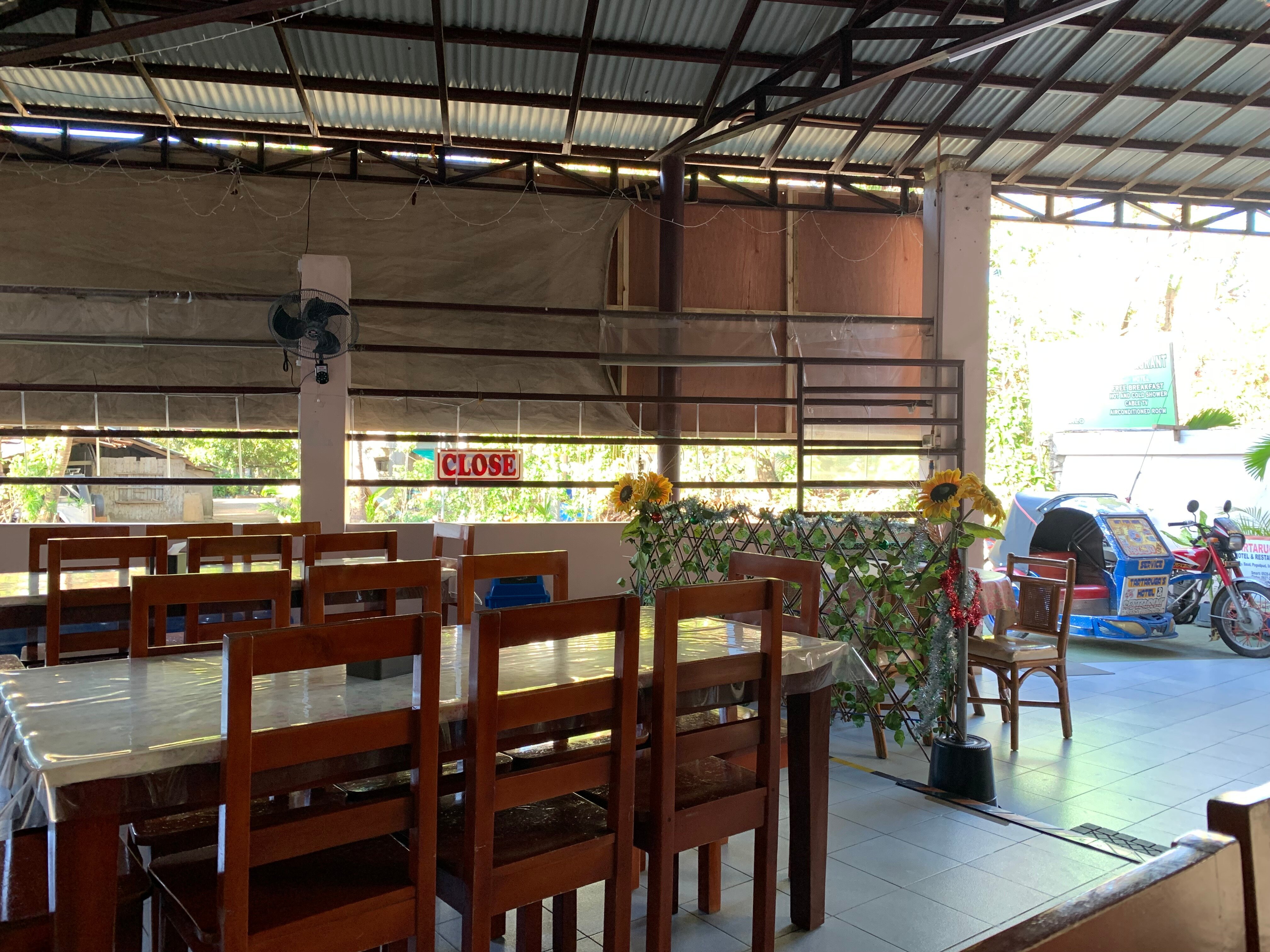 Tartaruga's Hotel and Pagudpud Yacht Club Restaurant-官方
