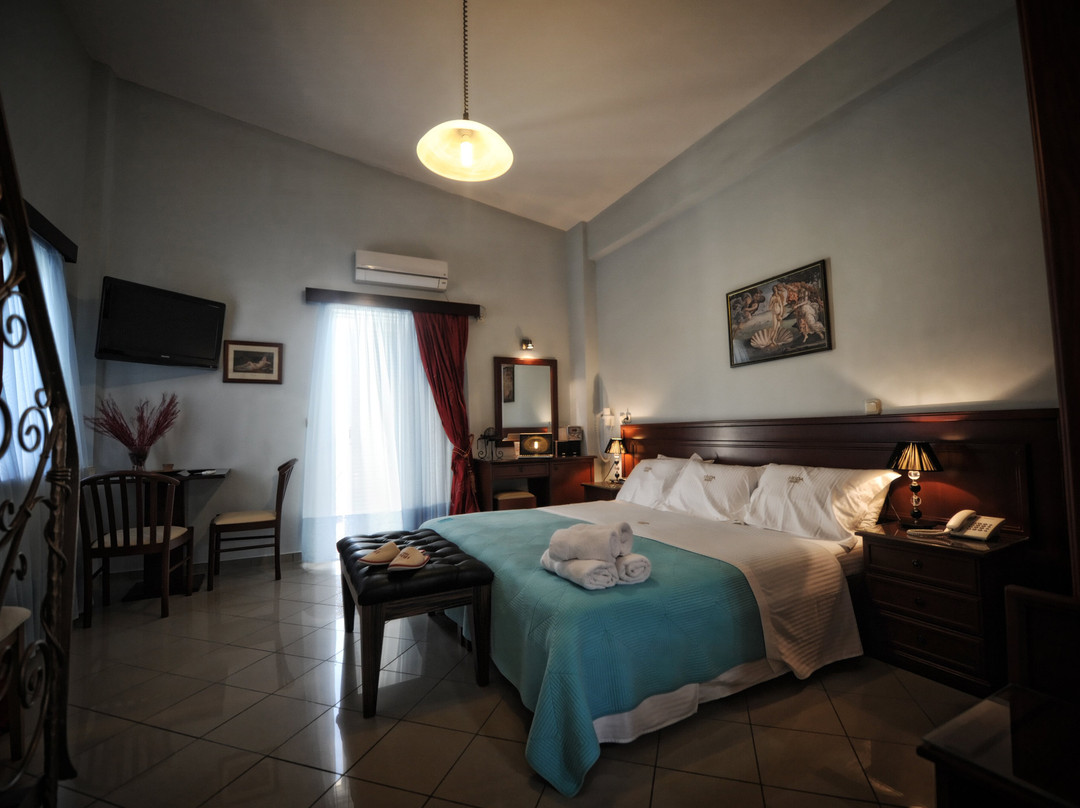 贝斯特韦斯特艾瑞达假日酒店主图