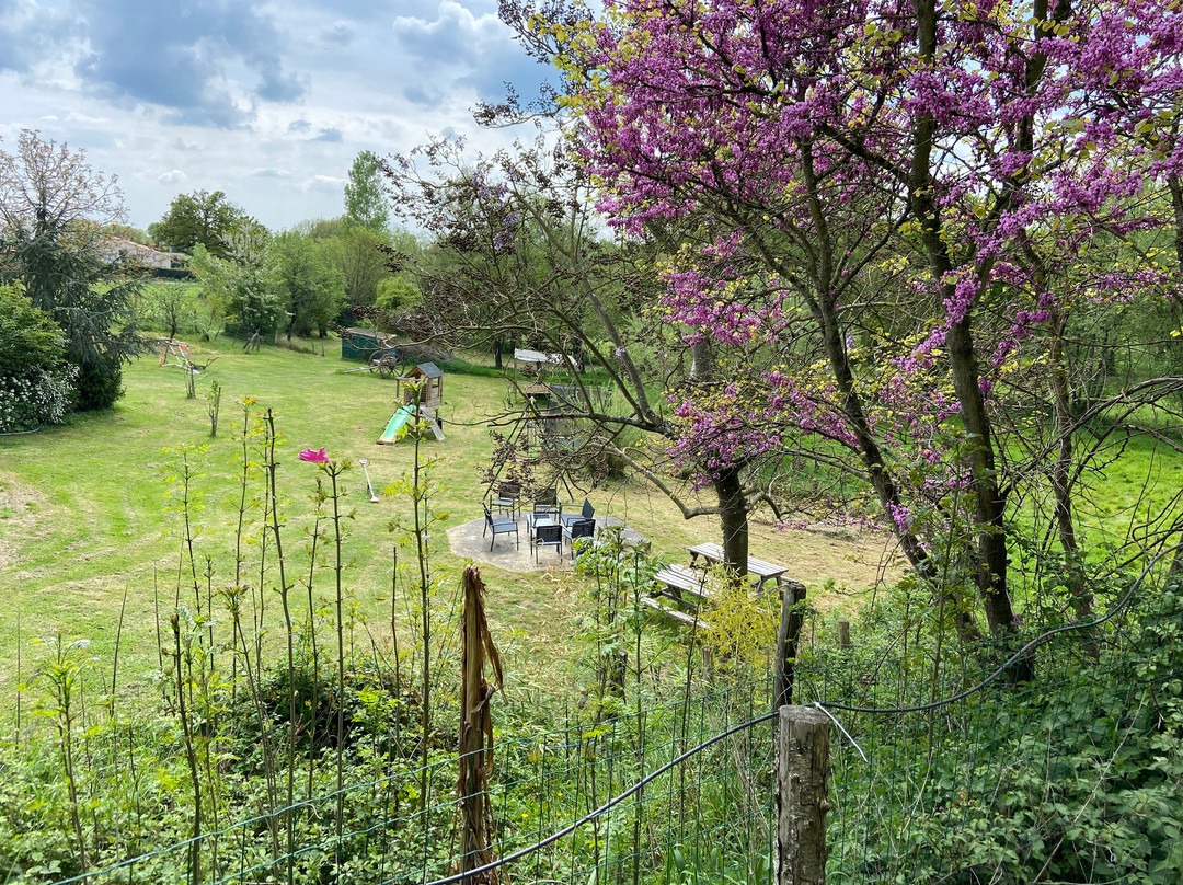 Le Petit Moulin