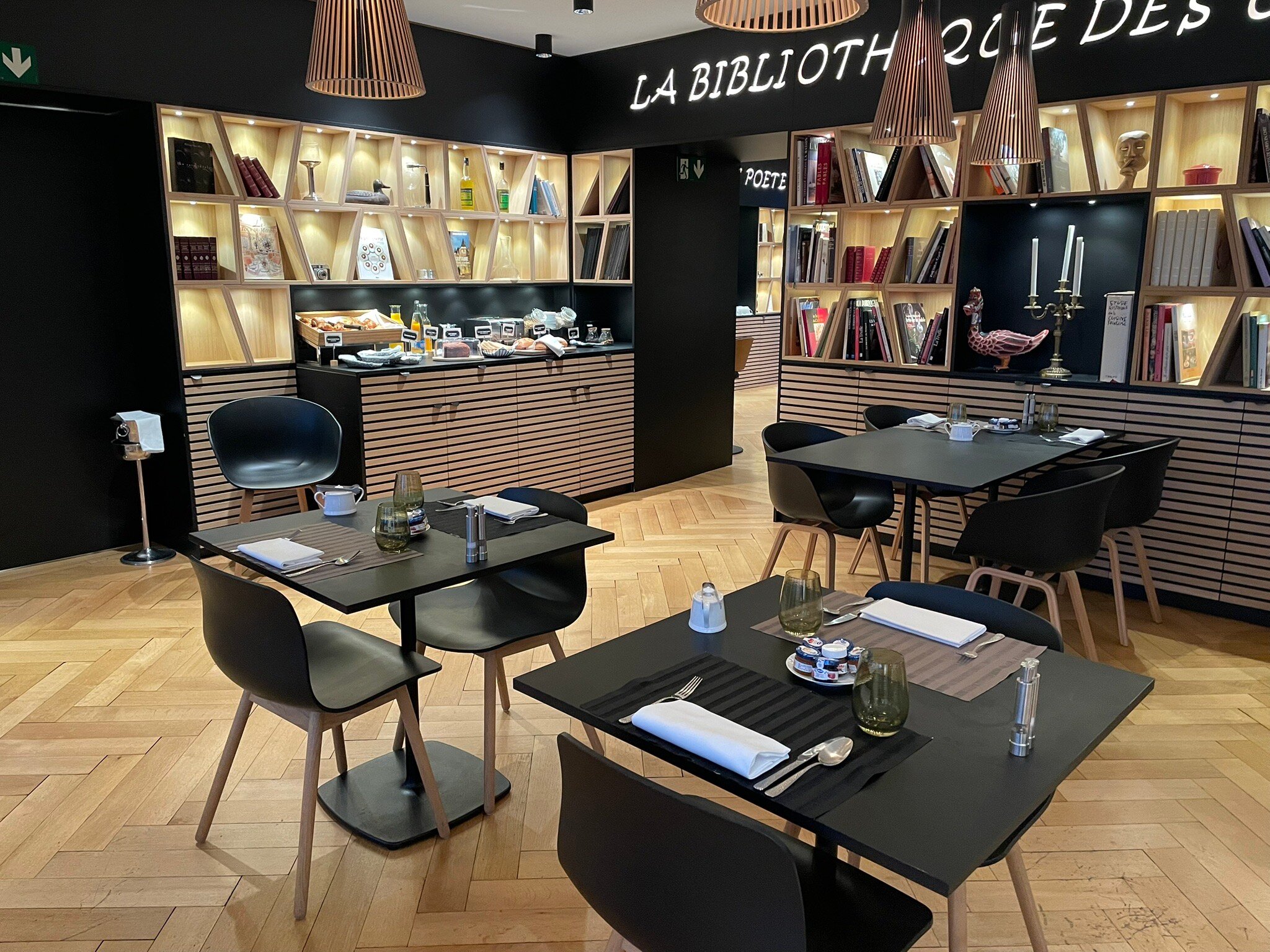 Hostellerie Le Petit Manoir-官方