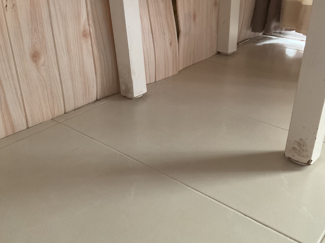 班斯日罗勇海滨酒店主图