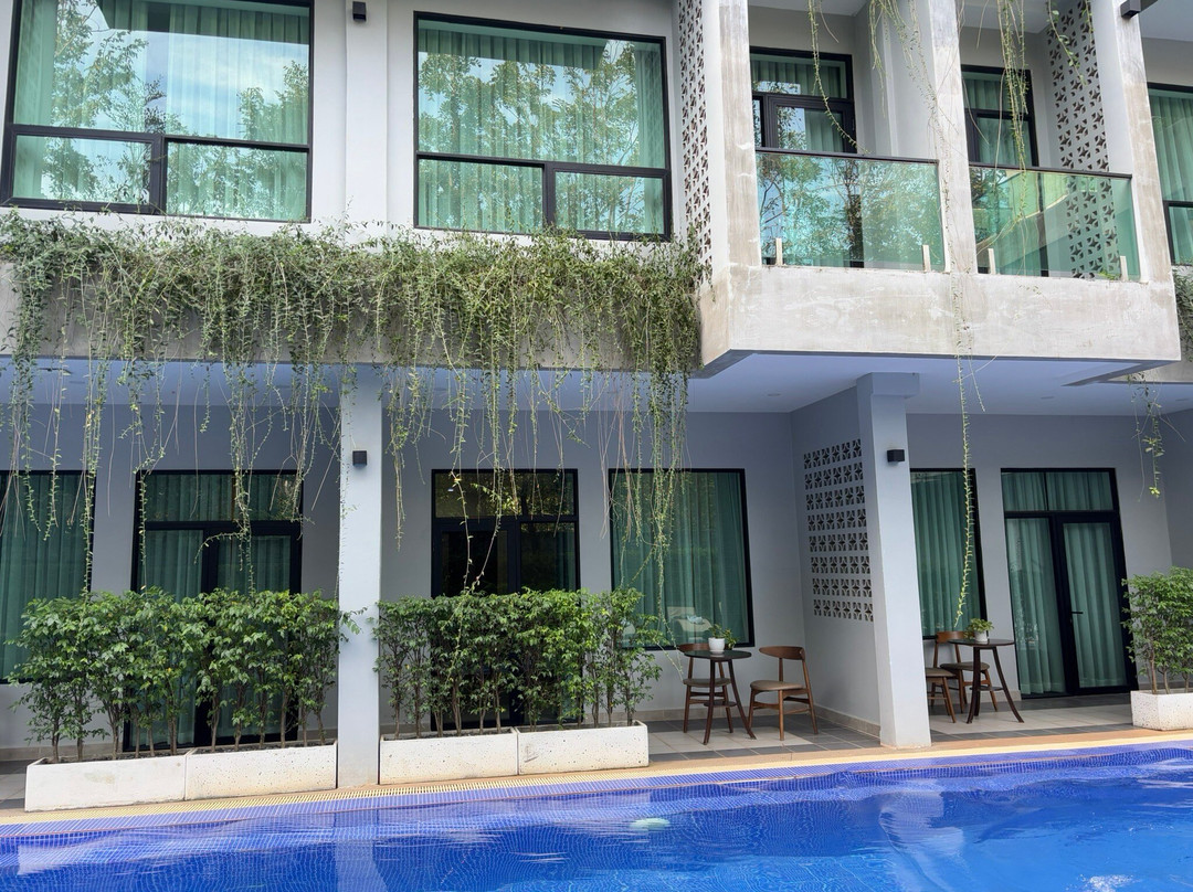 Rainforest Hotel By NSUN主图