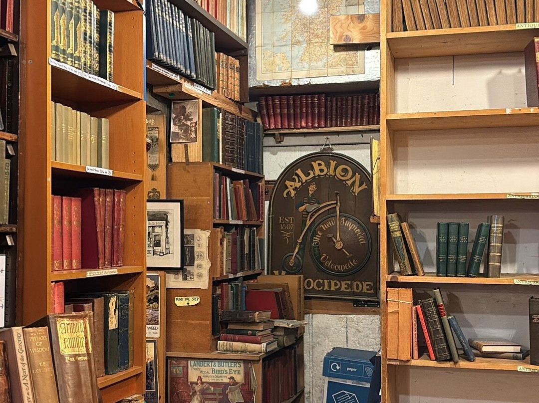 Armchair Books-爱丁堡必去景点