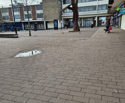 Kirkby Town Centre-Kirkby必去景点