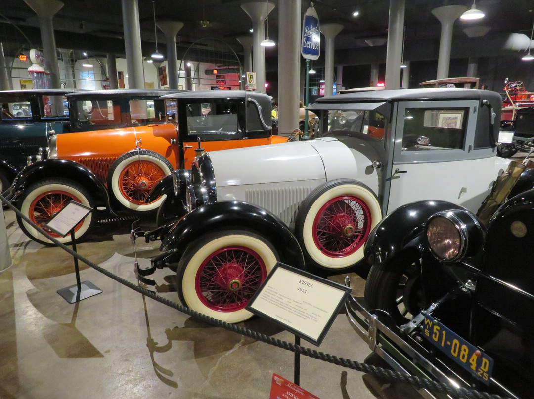Wisconsin Auto Museum-Hartford必去景点