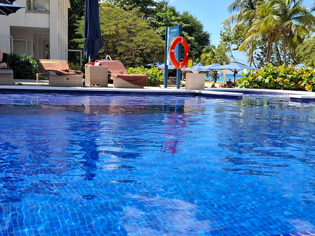 Diamond Club Pool Bar景点图片