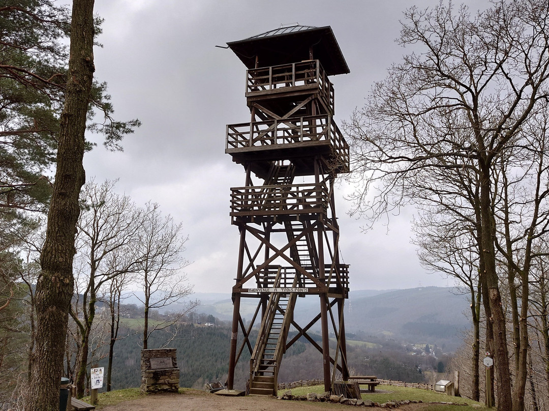 LeRoux Tower-Trois Ponts必去景点