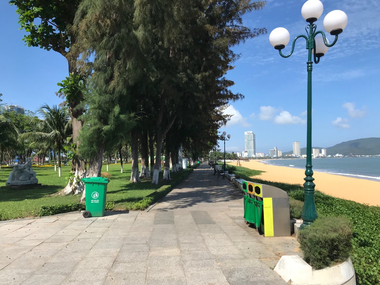 FLC归仁海滩城市酒店-泳池