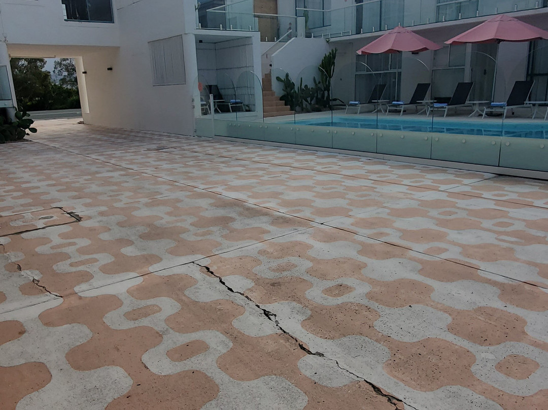 Tessa's On The Beach Boutique Hotel主图