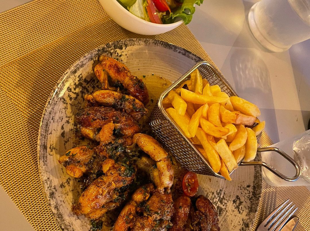 Hotel Restaurant Les Voyageurs主图