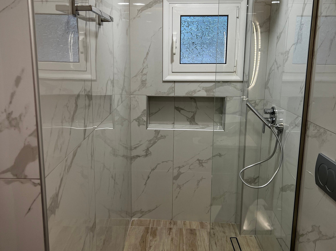 Nadolia Apartments主图