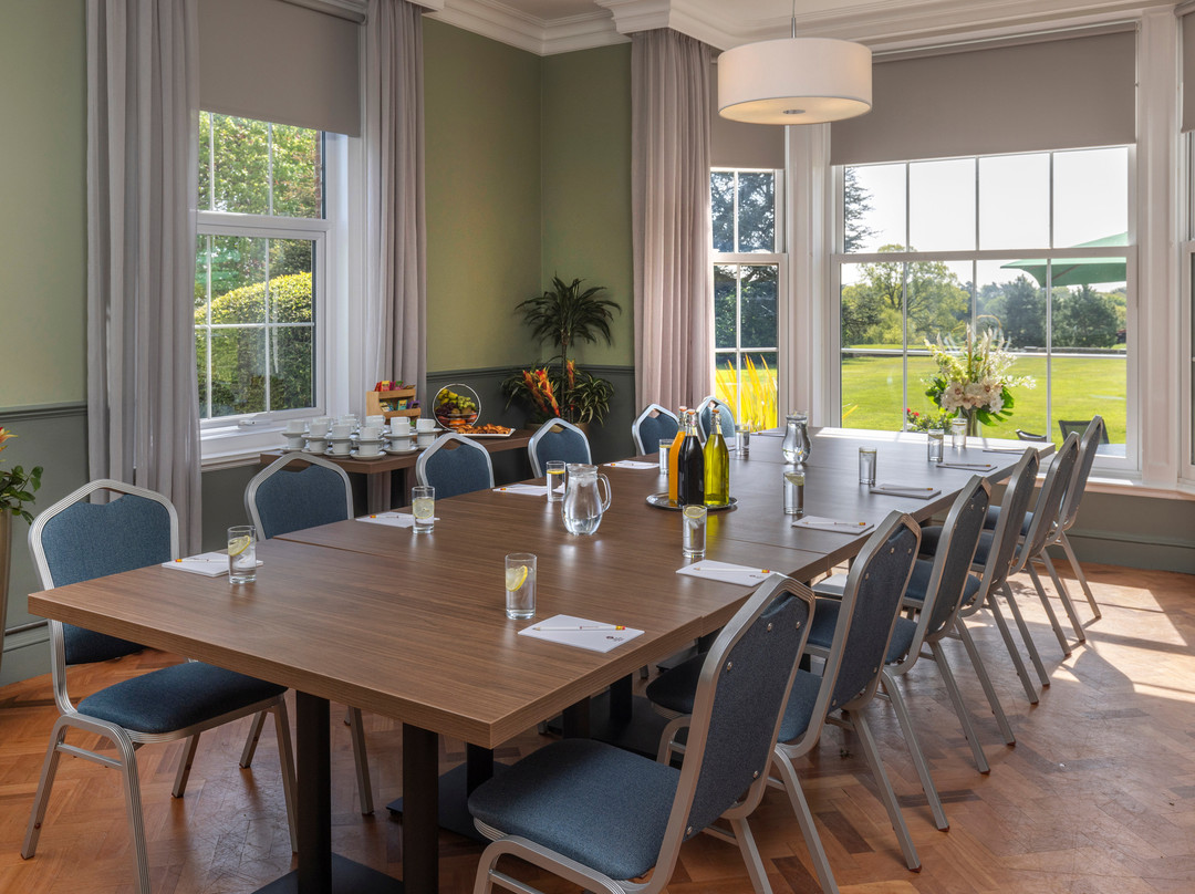 Best Western Plus Kenwick Park Hotel主图