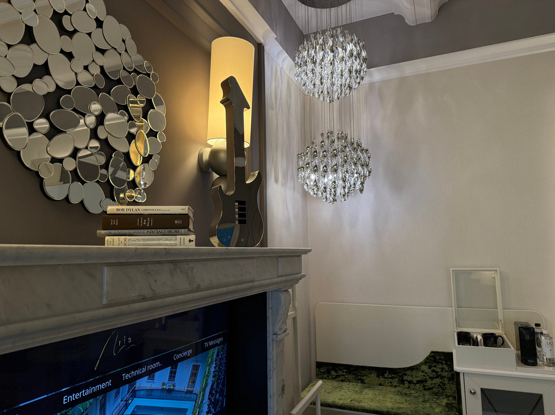 布达佩斯阿丽亚酒店主图