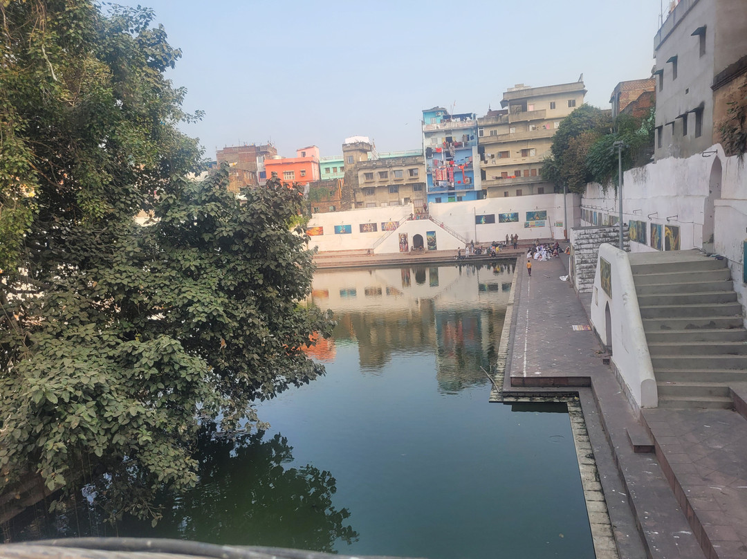 Surya Kund-加雅岛必去景点