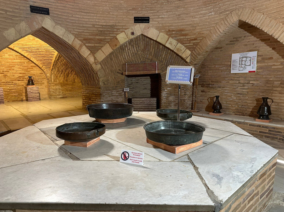 霍贾·艾哈迈德·亚萨维陵墓 -Turkistan必去景点
