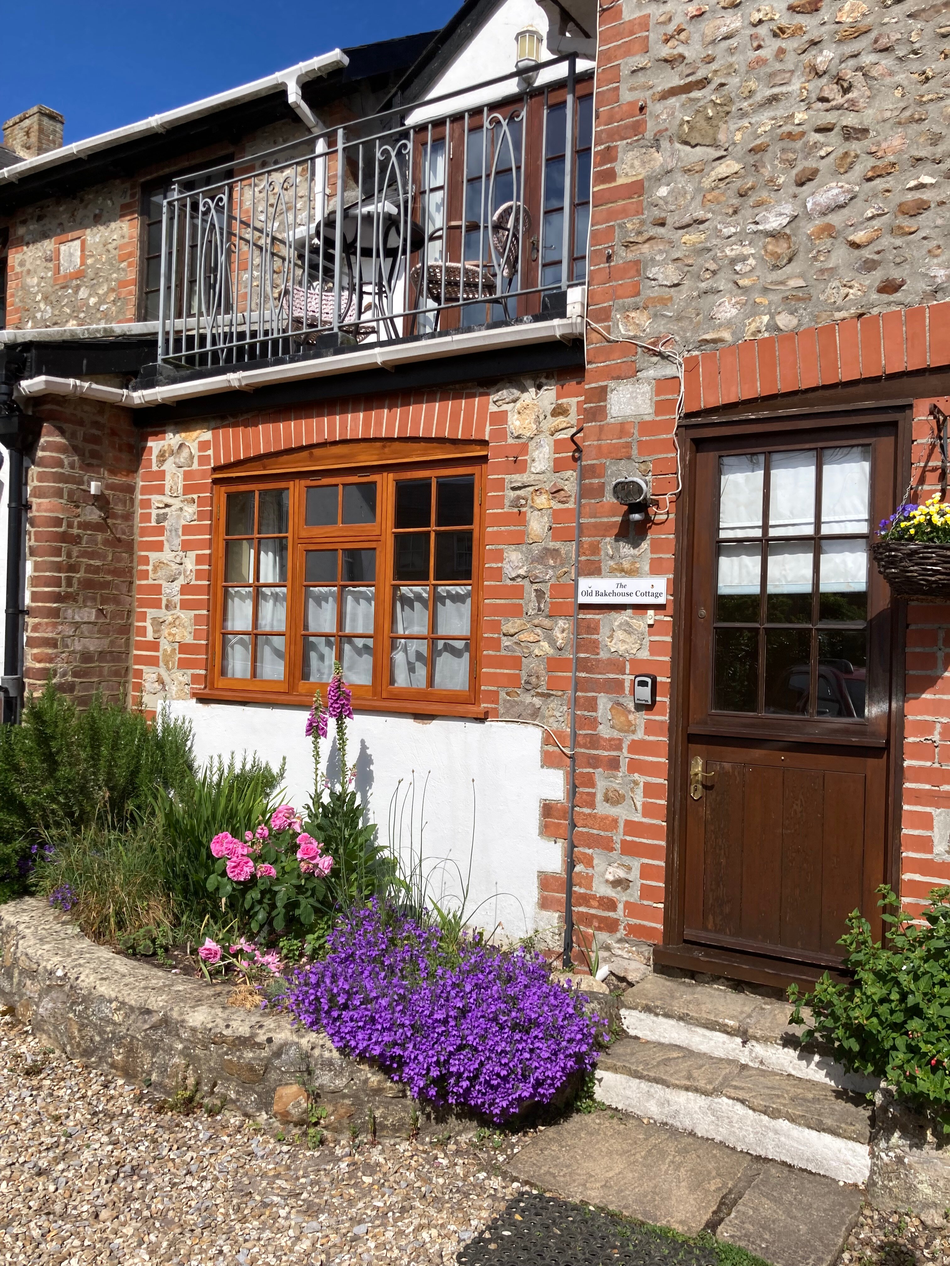 The Old Bakehouse-官方