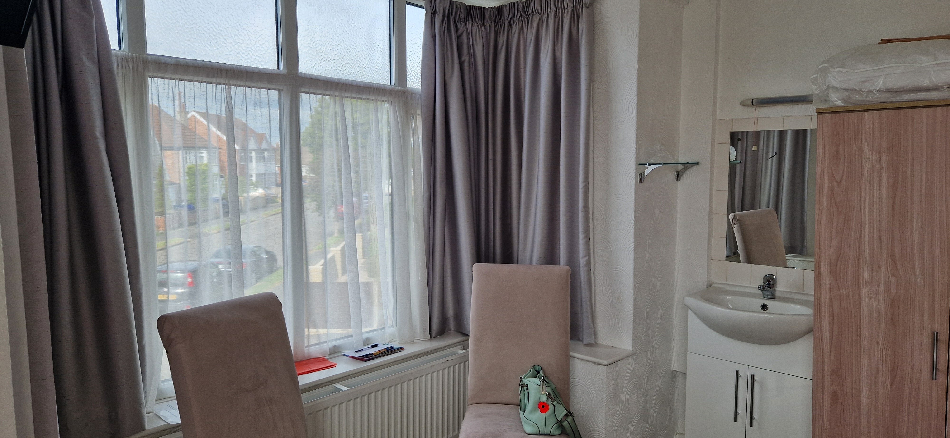 The Saxby Hotel-官方