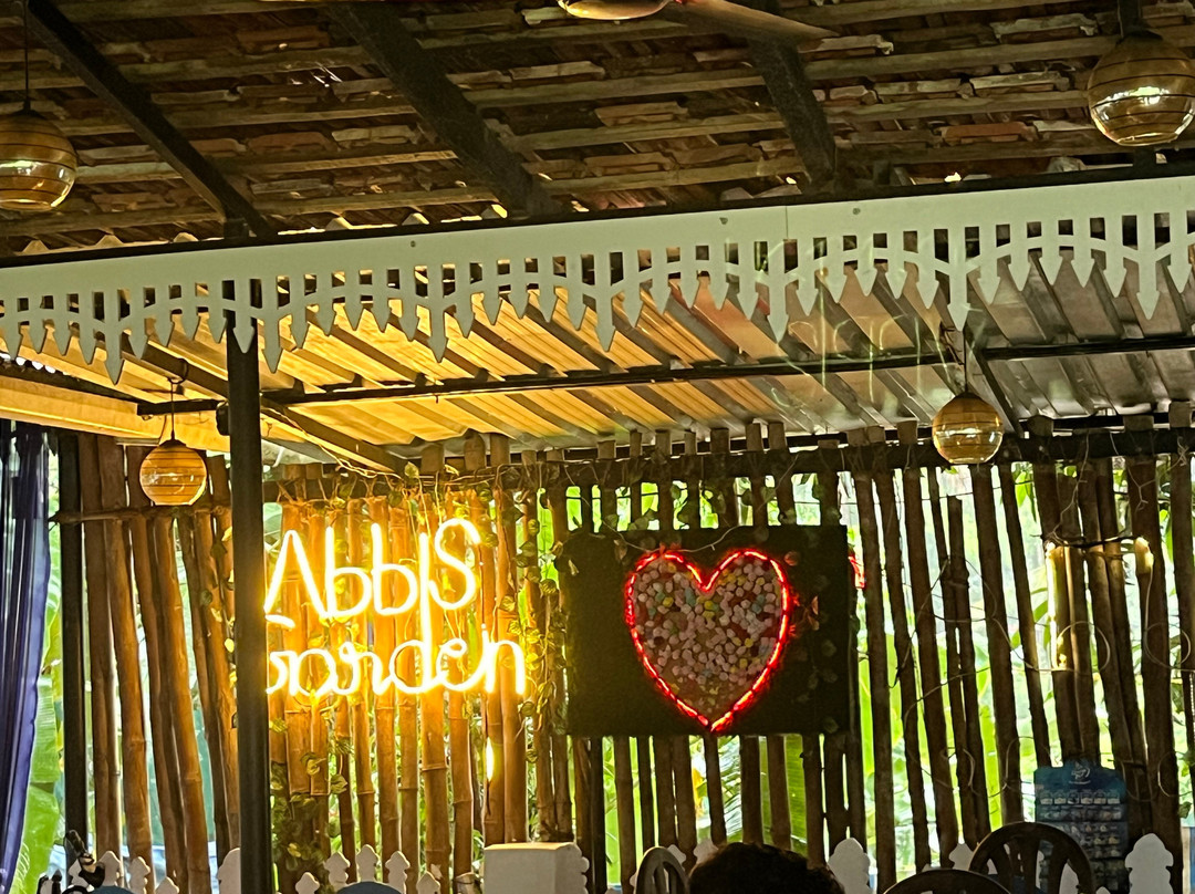 Abbies Garden Bar And Resturant